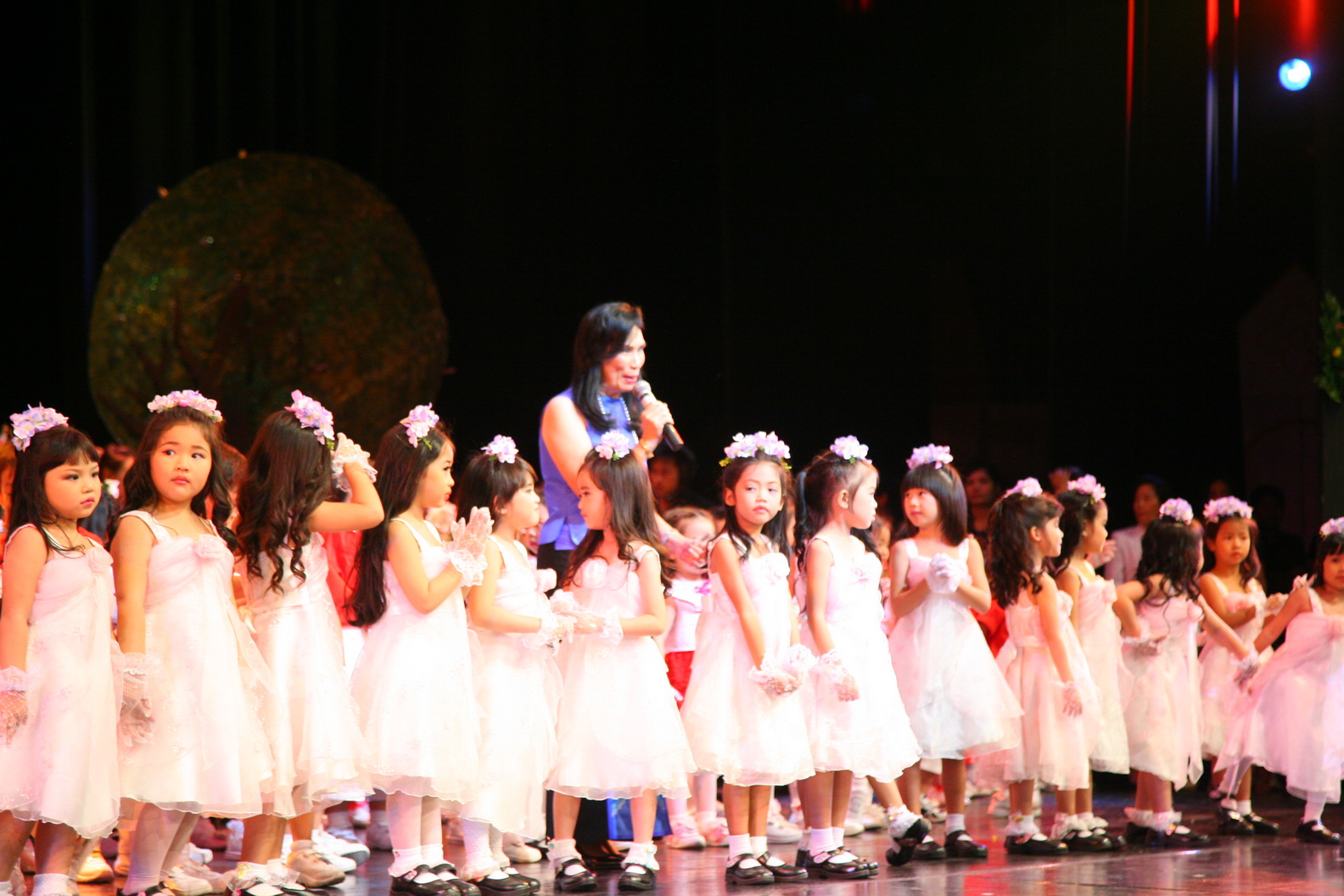 Varee_Annual_Performance 2013_Kindergarten_C1_143